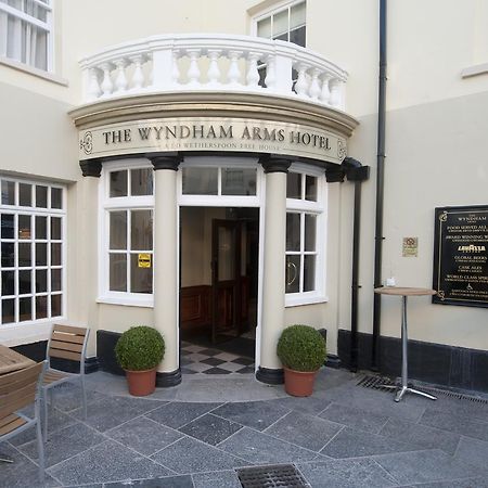 Hotel The Wyndham Arms-Wetherspoon Bridgend  Zewnętrze zdjęcie